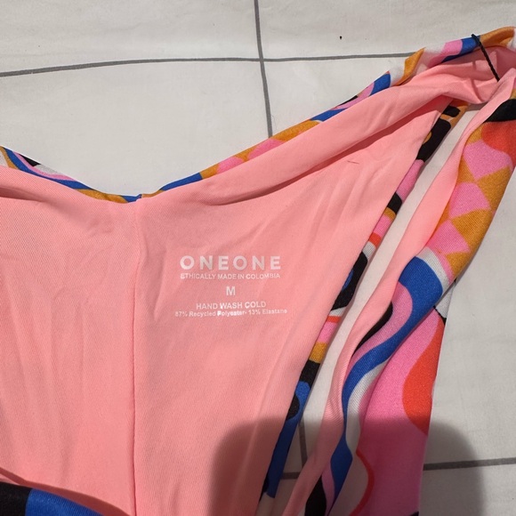 OneOne Bikini - Picture 3 of 3